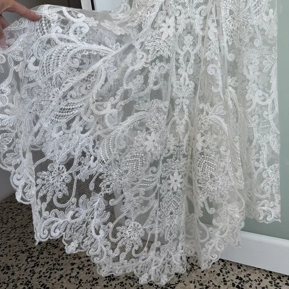 NWT, Bronx & Banco Barocco Swiss Gown - Picture 9 of 12